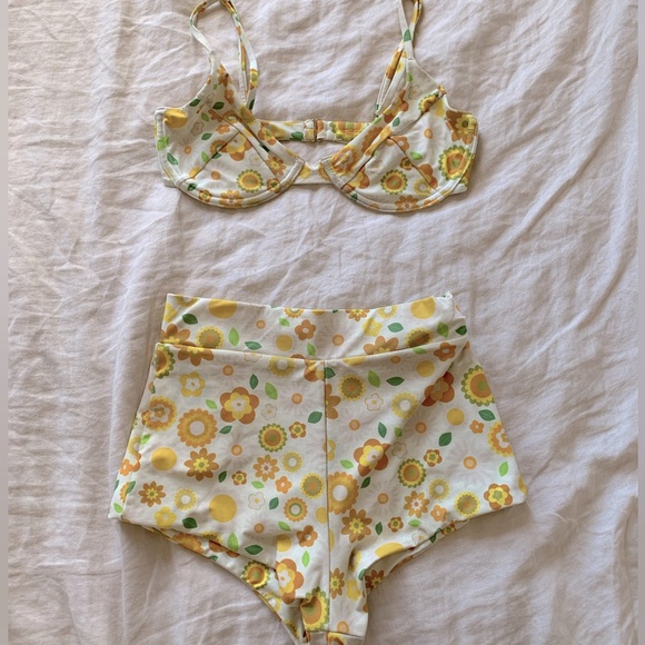 inner relm Other - 🌼Retro print Swim Suit Inner Relm S/XS🌼